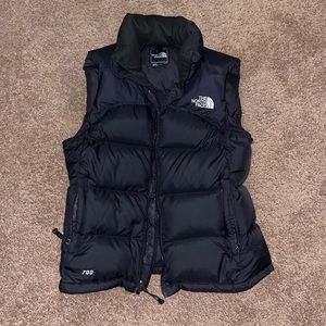 SMALL NORTH FACE VEST - LIKE NEW/EXCELLENT CONDITION